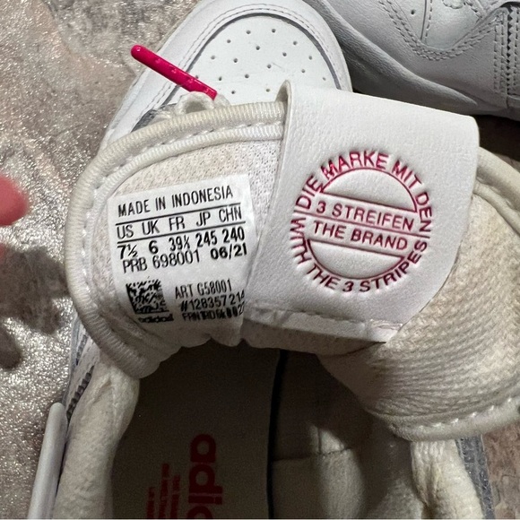 adidas low forum shock pink size 7.5 women’s - Picture 3 of 5